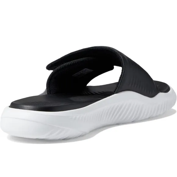❤️- Adidas Alphabounce Slide Size 11