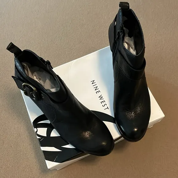 🆕 NWB Nine West Gwen Black Leather Ankle Boots - 8.5