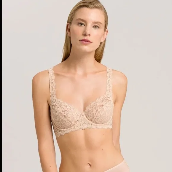 $115 NWT! HANRO 32C beige lace luxury moments underwire bra