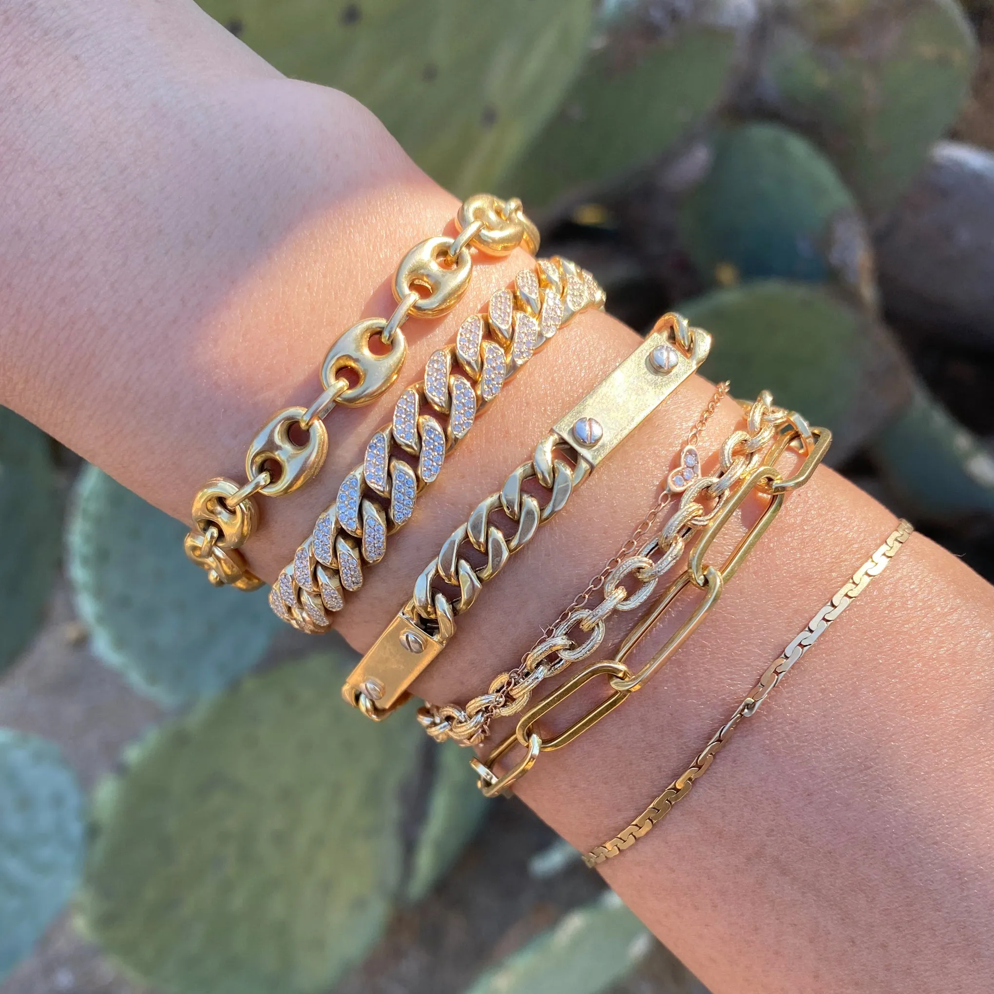 14K Gold Rustic Thick Oval Link Bracelet, Small Size Links