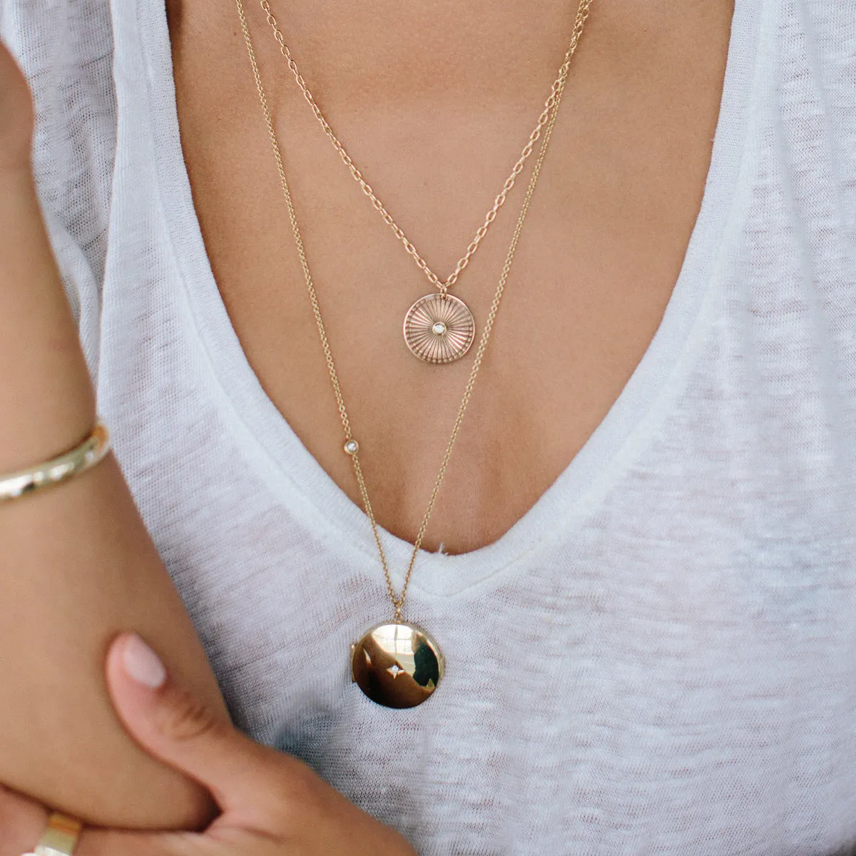 14k Large Round Diamond Locket Necklace with Floating Diamond