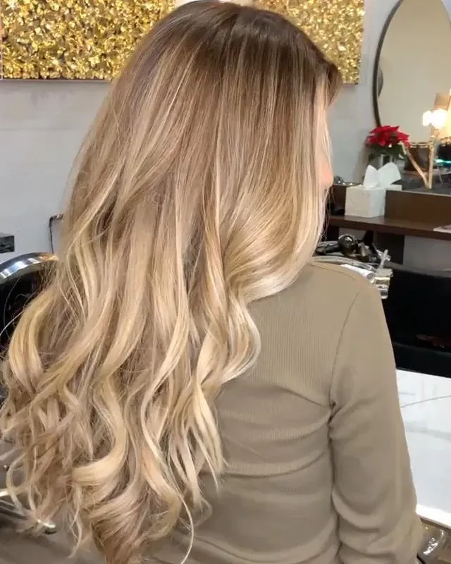 2019 New Fashion Brown Wave Wig