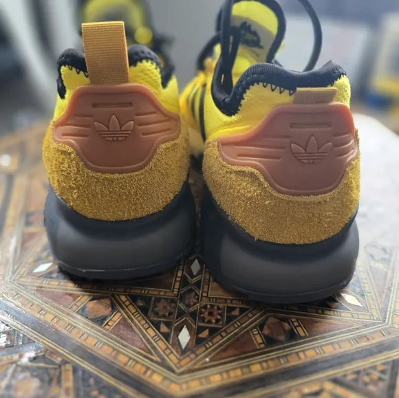 Adidas NINJAS ZX 2K BOOST SOZE 6 IN MENS