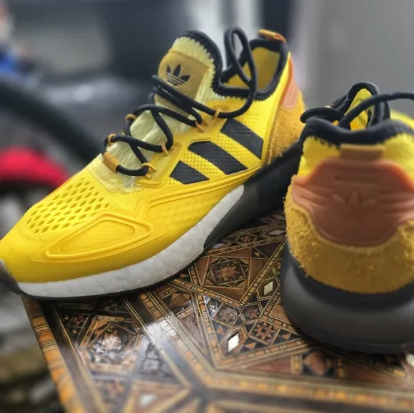 Adidas NINJAS ZX 2K BOOST SOZE 6 IN MENS