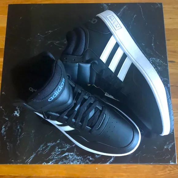 🤍adidas Sneakers Men's Essentials- 416 HOOPS 3.0 MID CLASSIC VINTAGE SHOES-US11