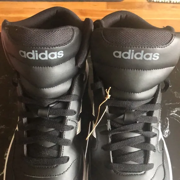 🤍adidas Sneakers Men's Essentials- 416 HOOPS 3.0 MID CLASSIC VINTAGE SHOES-US11