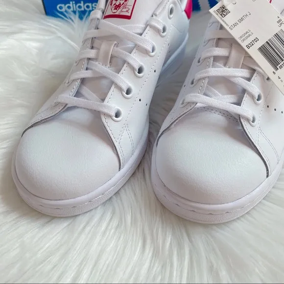 Adidas Stan Smith Sneaker. Big Kid