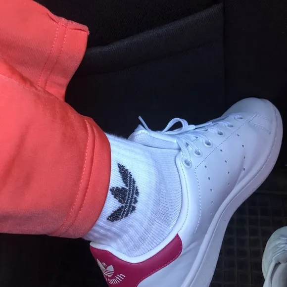 Adidas Stan Smith Sneaker. Big Kid