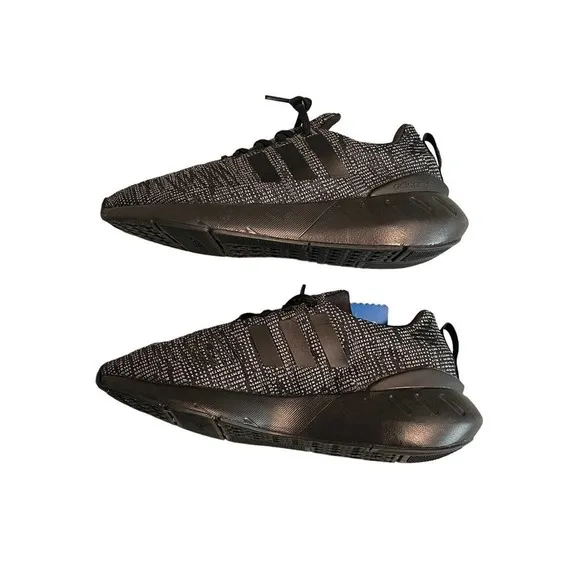 Adidas Swift Run 22 J Boys Black Running Shoes Sneakers Low Top Size 6.5 GW8166