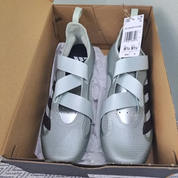 Adidas The Indoor Cycling Shoes Unisex Men's 8 1/2 and Women's 9 1/2.