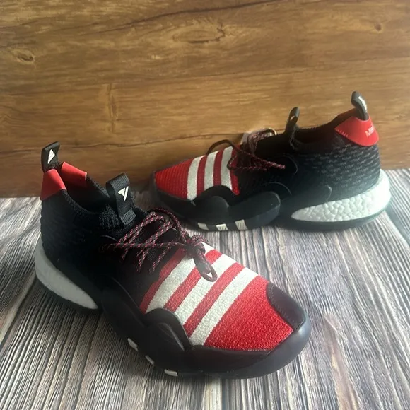 Adidas TRAE YOUNG 2 'CHINESE NEW YEAR' men’s basketball shoes New with tags 10.5
