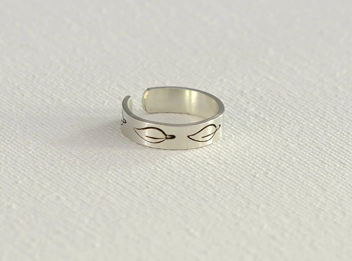 Adjustable Sterling Silver Leaf Toe Ring