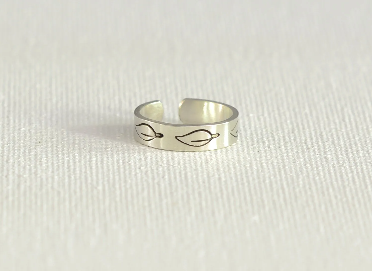 Adjustable Sterling Silver Leaf Toe Ring