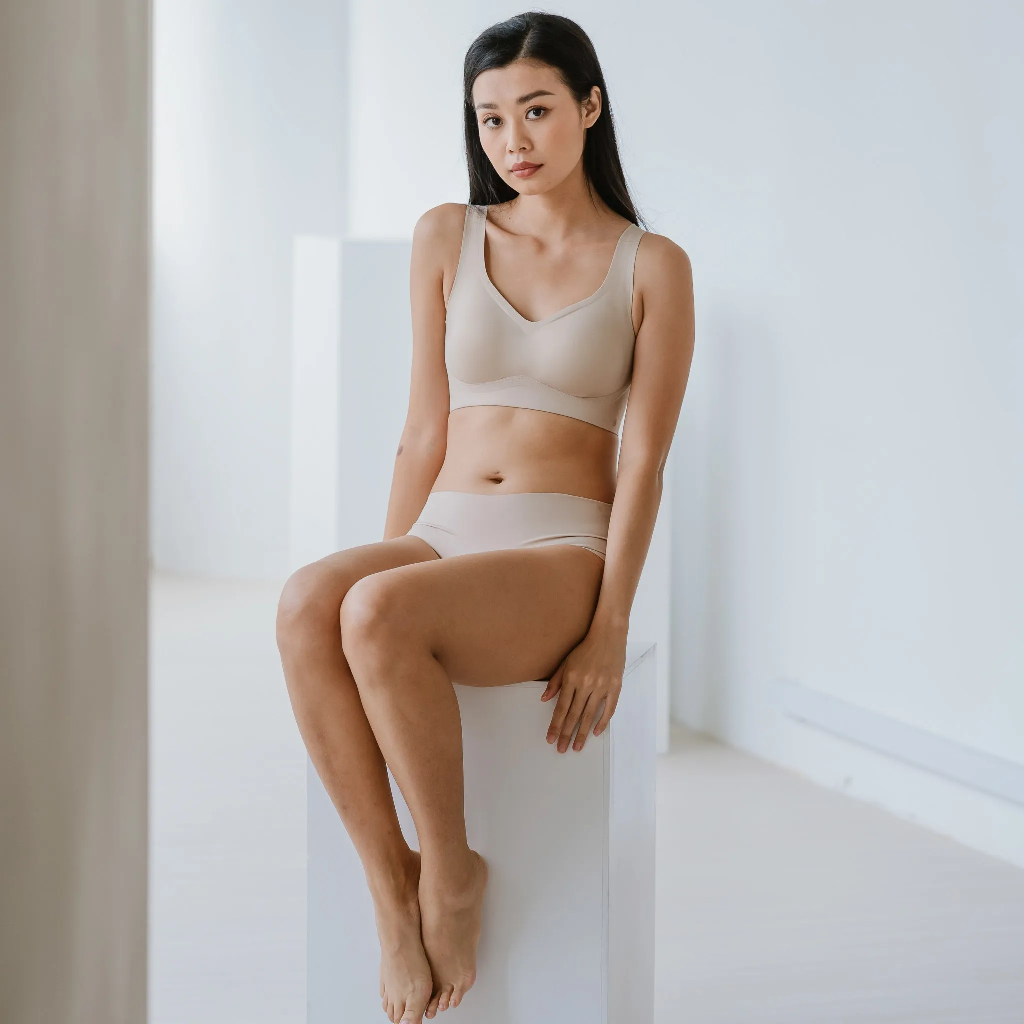 Air-ee Seamless Bra in Almond Nude - Thick Straps (Signature Edition)