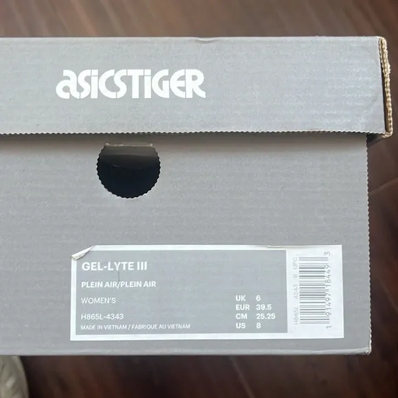 asics gel style 3 plein air size 8 women us gray color