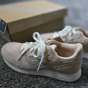 Asics Lyte Classic Sneakers NWB size 6