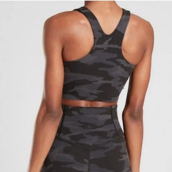 Athleta Conscious Crop Bra A-C in black camo