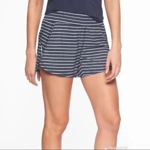 Athleta Print Racer Run Shorts