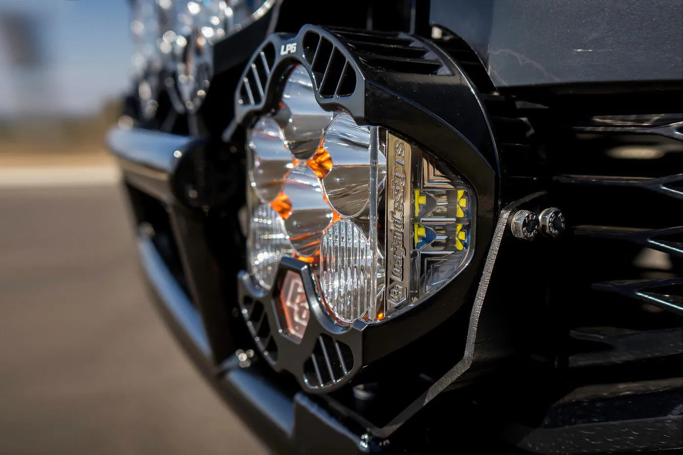 Aux LED - LP6 PRO