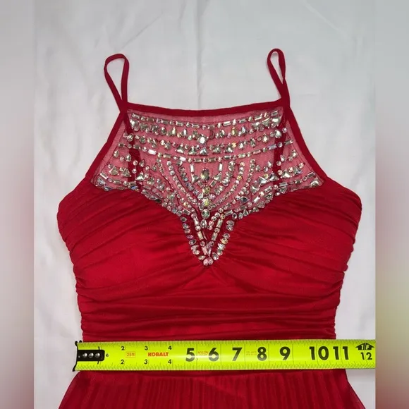 B. Darlin Size 3/4 Red Jeweled High Neck Prom Wedding  Evening Gown