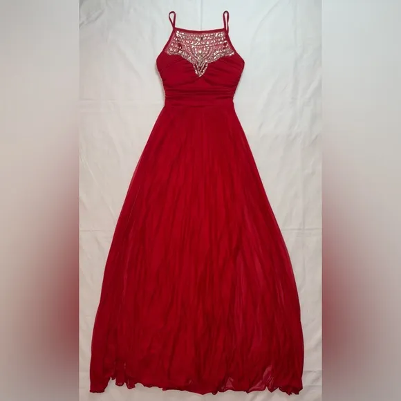 B. Darlin Size 3/4 Red Jeweled High Neck Prom Wedding  Evening Gown
