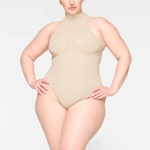 (B10) NEW SKIMS Shapewear seamless sculpt brief Bodysuit, Size 3X, NWOT