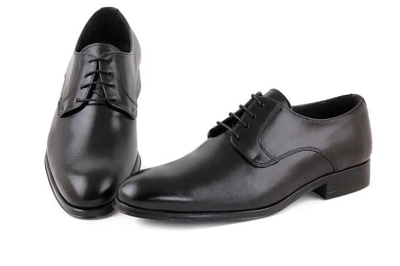 Black Lace-Up Shoes: Wide Fit
