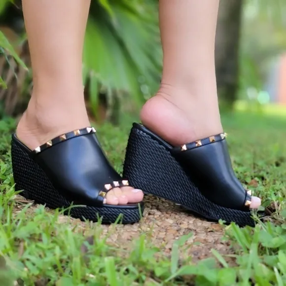 Black Rockstud Rope Espadrilles Wedges Sandals
