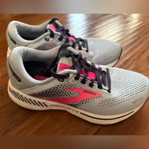 Brooks Adrenaline GTS 22 Women 7.5 Running Shoes Sneakers Blue Pink Walking