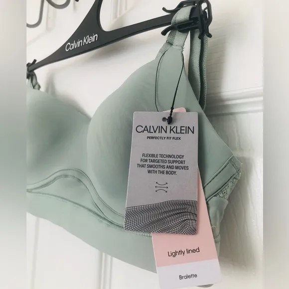 Calvin Klein bralette (S)