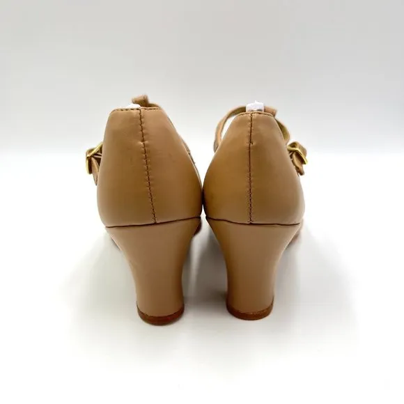 Capezio 750 Caramel Tan Jr. Footlight T-Strap Character Dance Shoe Heels Sz 4.5M