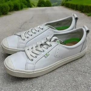 Cariuma Men’s Canvas Low Top Off-White Comfort Sneakers Men’s Size US 10