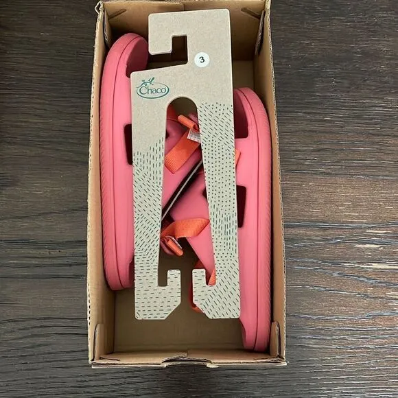 Chaco Childrens Chillos Sport Kids Rose Size 3 New