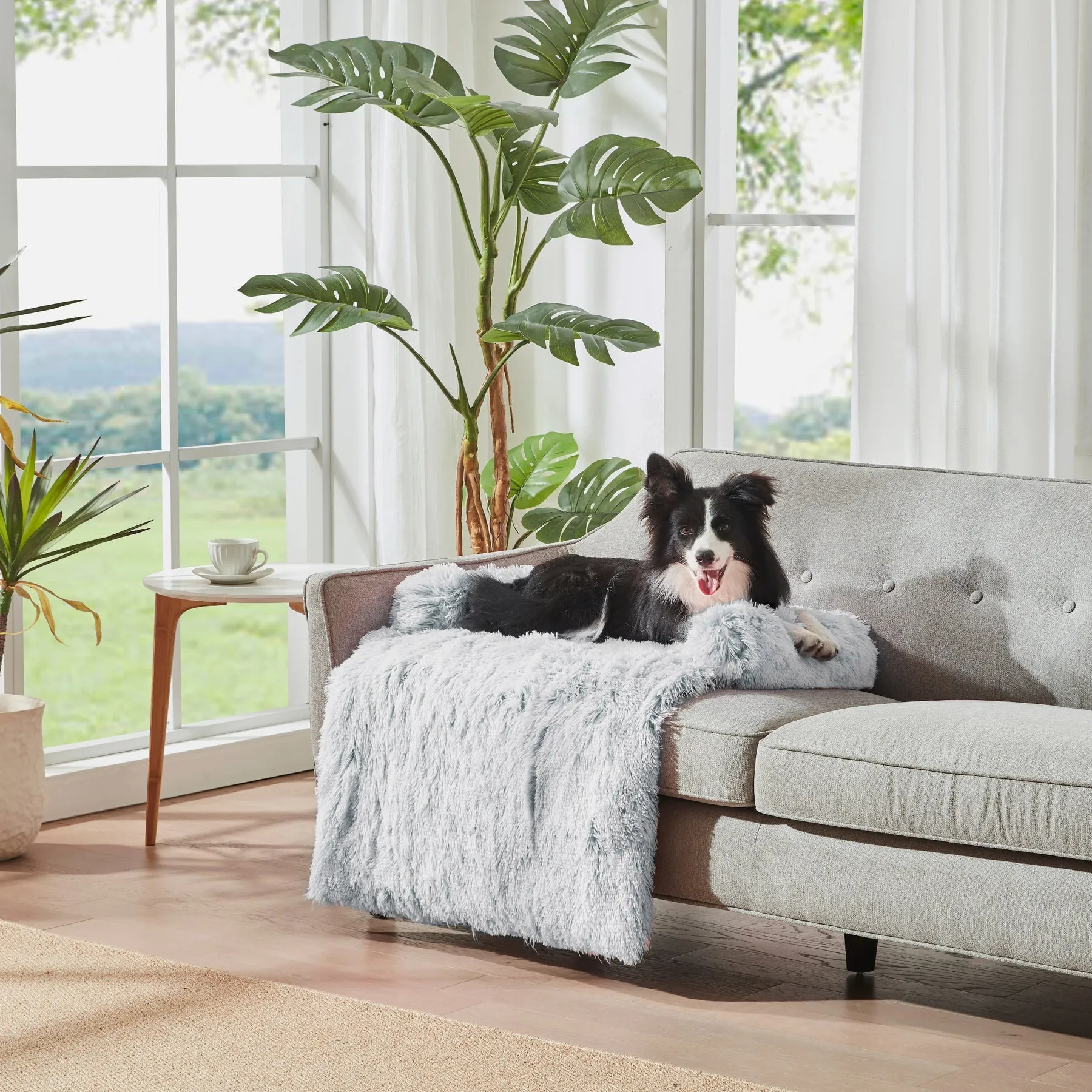 Charlie's Shaggy Faux Fur Bolster Sofa Protector Calming Dog Bed Arctic White XX-Large