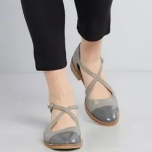 Chelsea Crew Stacey brown flats