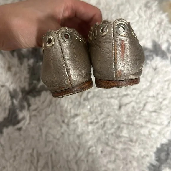 Chloe girls scallop flats