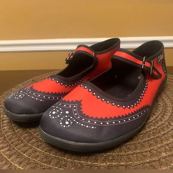 Chocolaticas Habana Carmine Mary Jane Flats Red Black Size 11 US 41 EU