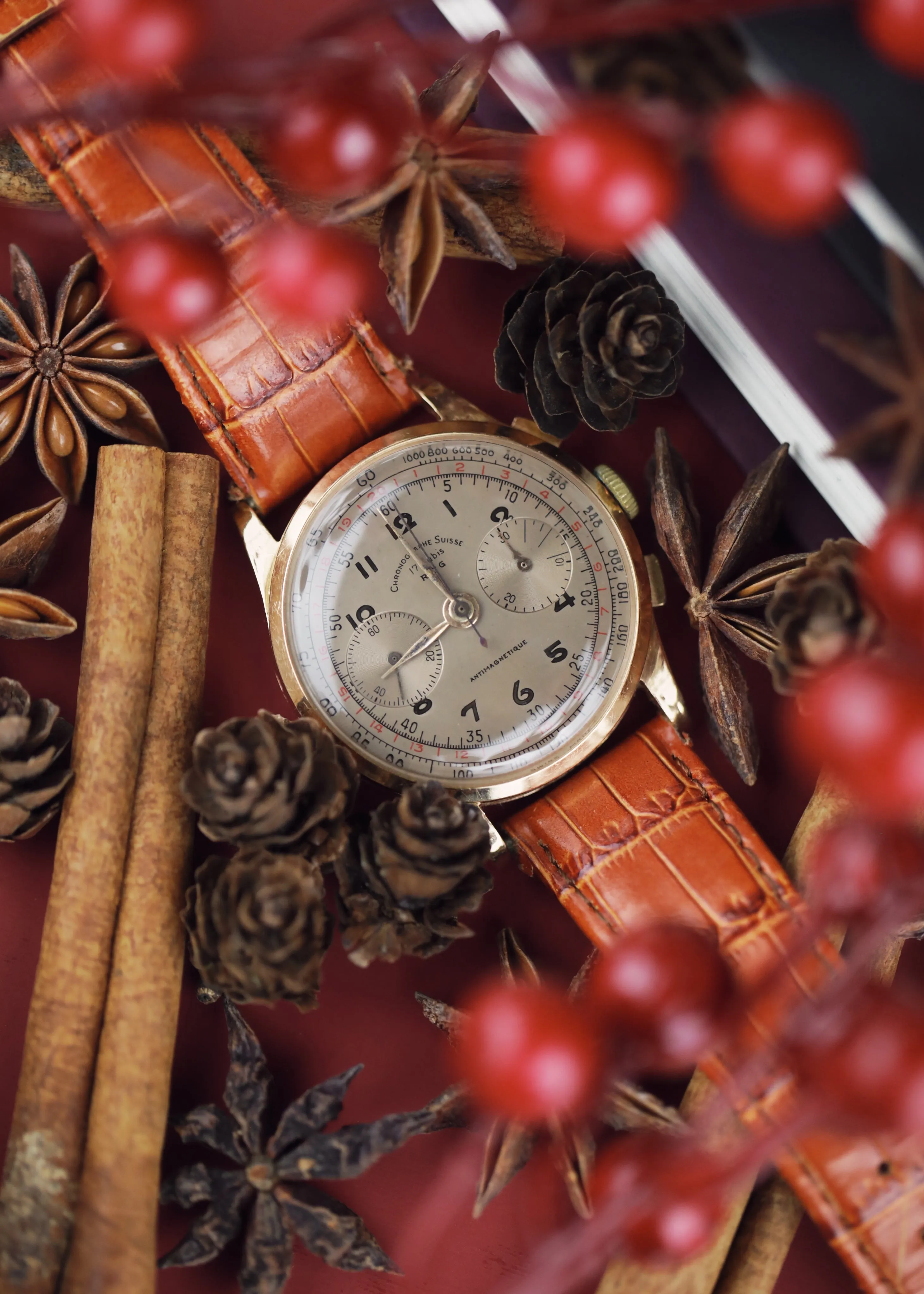 Chronographe Suisse Antimagnetique 18K - 1950's