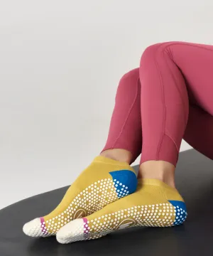 Classic Low Rise Grip Socks - Amber Artistry
