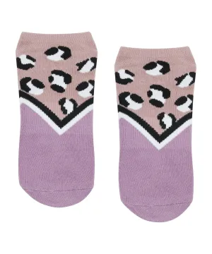 Classic Low Rise Grip Socks - Cheetah Volley