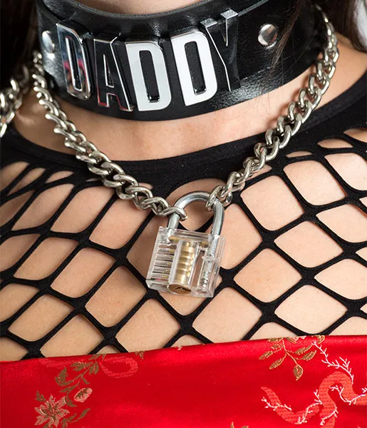 CLEAR VISION CHAIN NECKLACE
