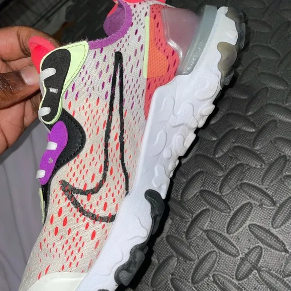 COPY - React Vision “White Laser Crimson” GS
