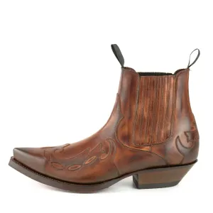 Cowboy Boots or Ankle Boots for Women and Men Handcrafted Brown Leather Urban 1931