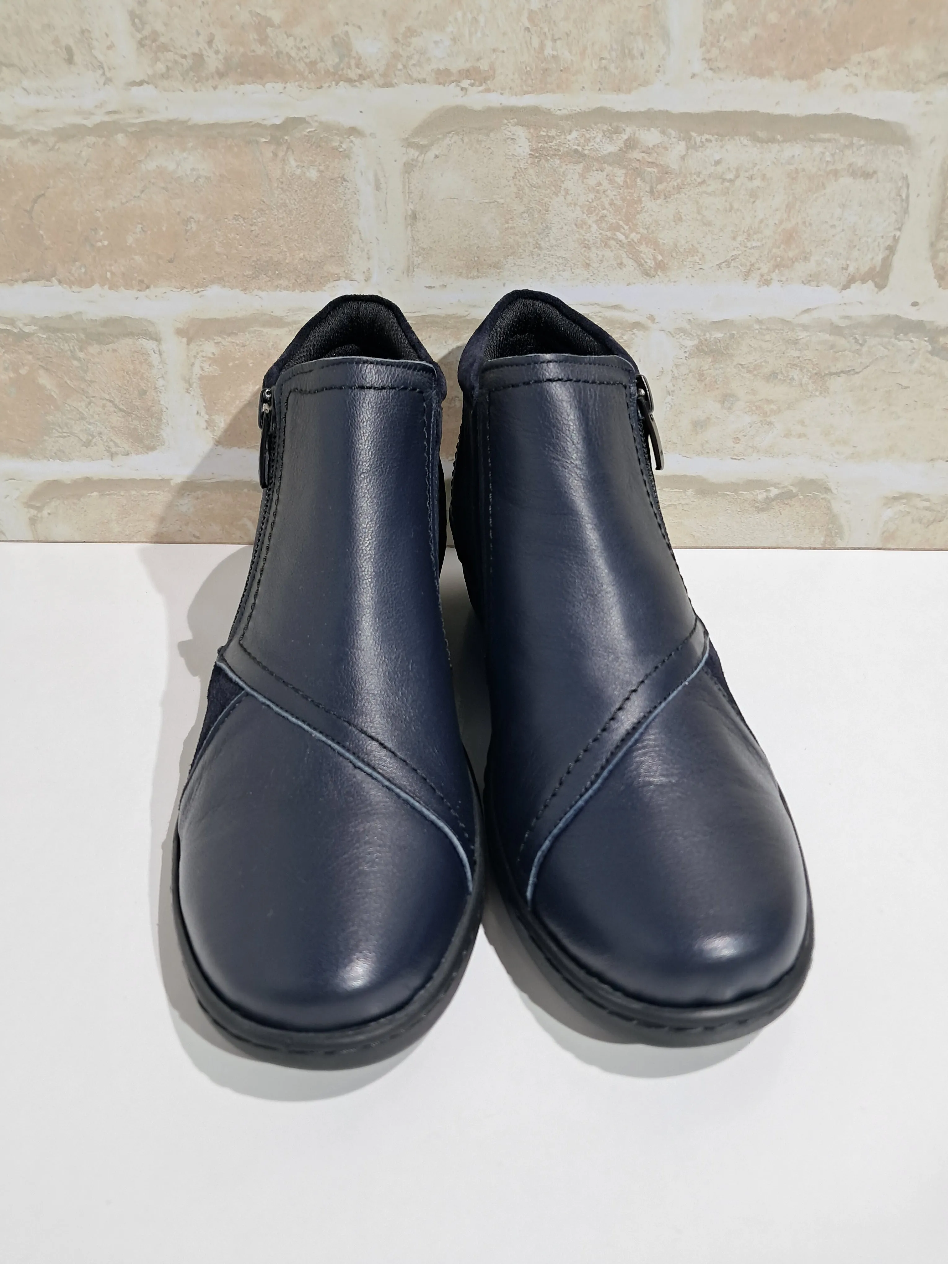 CP462-18 Navy Combo by Cabello