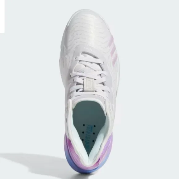 D.O.N. ISSUE 4 Junior basketball shoes by Adidas