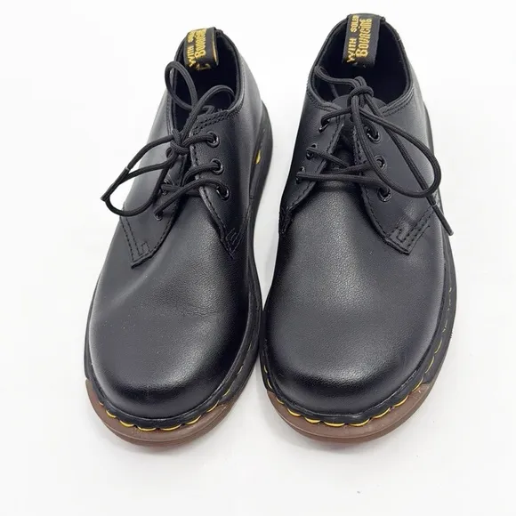Dr Martens Cavendish Black Leather Flats Youth Junior size 1 Lace Up Loafer NWOT