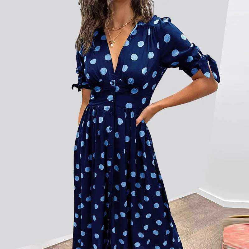 💃Dress in polka dots with deep V neckline