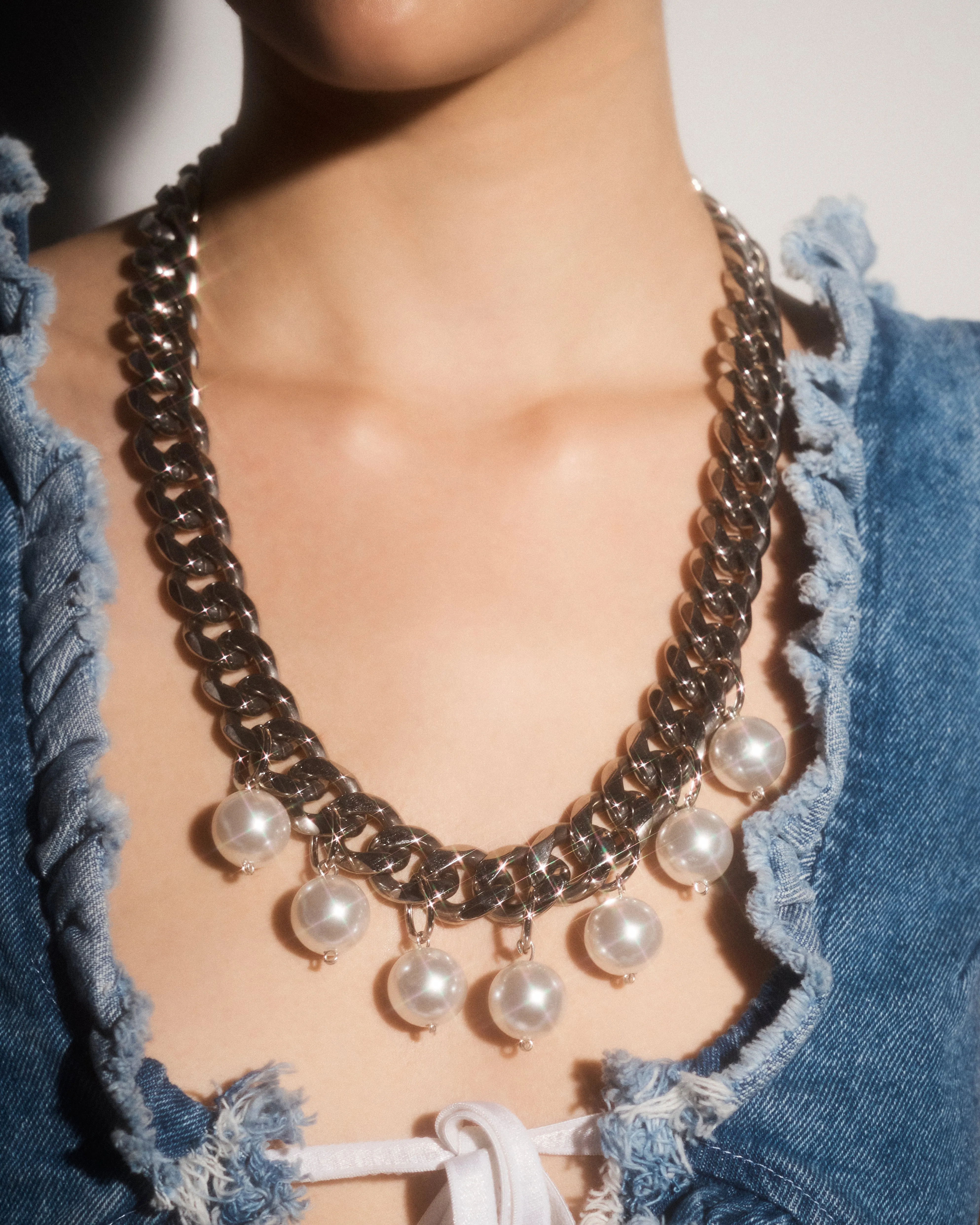 DRIPPING IN SEDUCTION NECKLACE