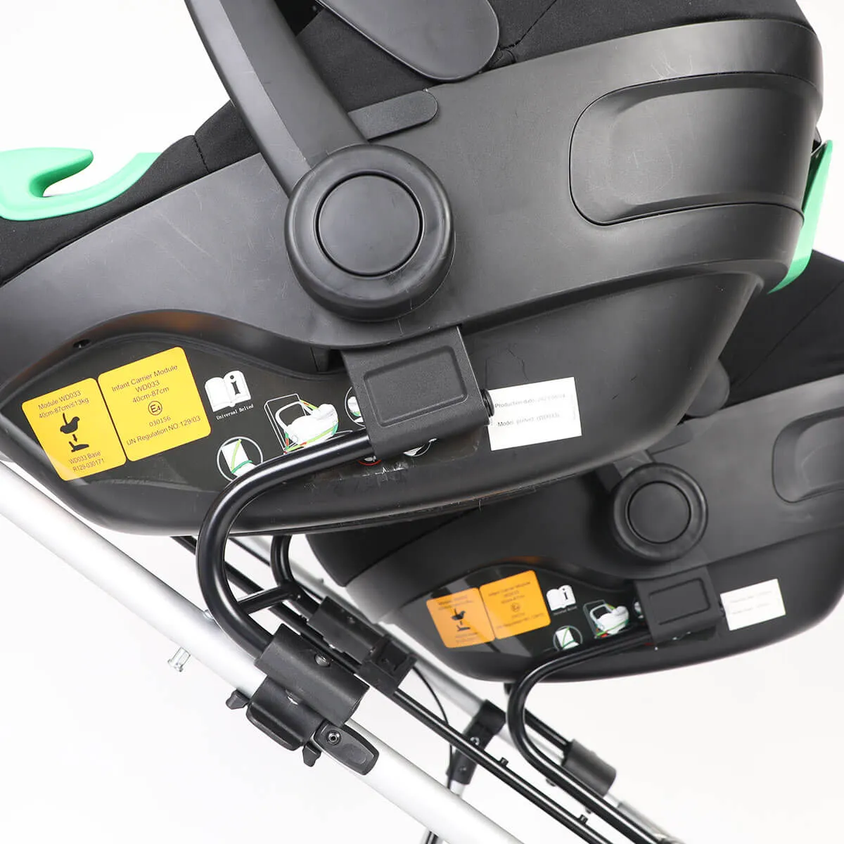 duet™ travel system for twins bundle