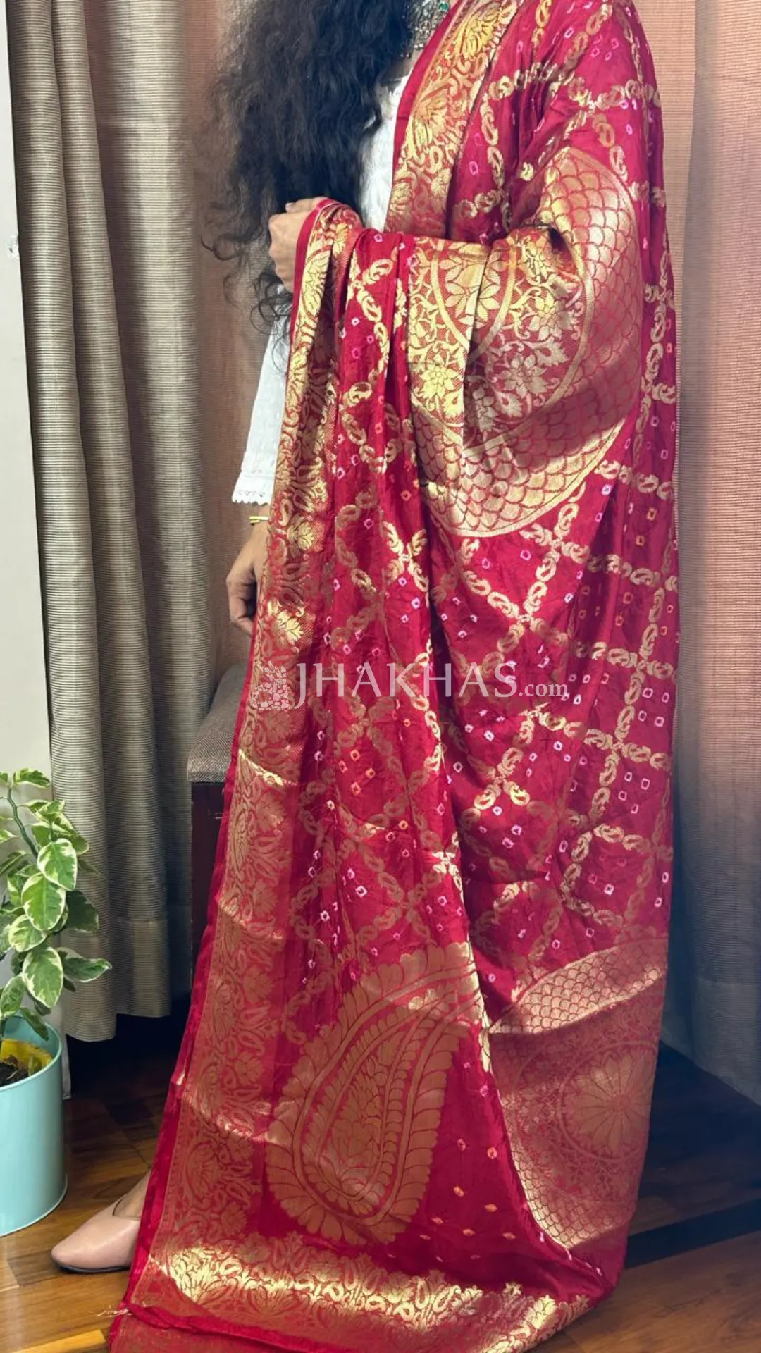 Dulhan Red Banarasi Gharchola Soft Silk Dupatta